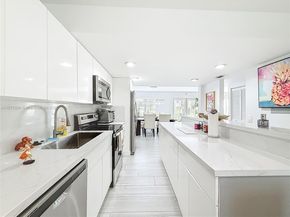 7110 SW 54th St, Miami FL 33155