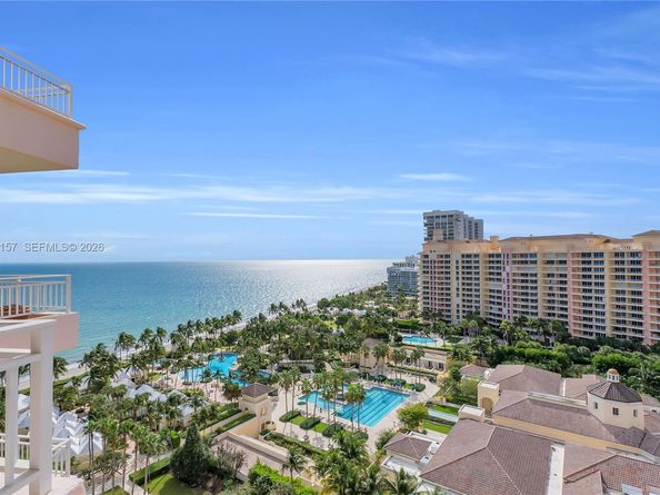 791 Crandon Blvd PH04, Key Biscayne FL 33149
