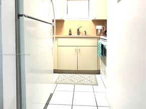 199 SW 12th Ave 410A, Miami FL 33130