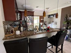 6708 Raleigh St, Hollywood FL 33024