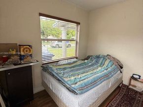 6708 Raleigh St, Hollywood FL 33024