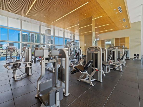 3470 E Coast Ave H0402, Miami FL 33137