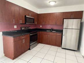 1472 NE 25th Ct, Pompano Beach FL 33064