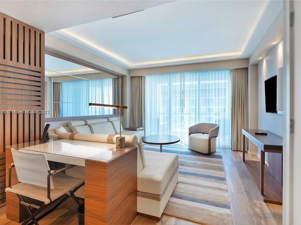 551 N Fort Lauderdale Beach Blvd R1806, Fort Lauderdale FL 33304