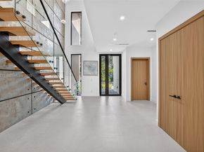 1013 SE 9th St, Fort Lauderdale FL 33316