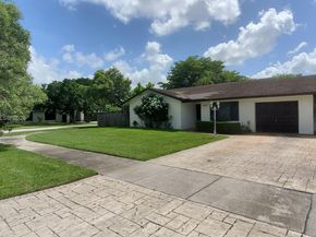 9922 SW 133rd Pl, Miami FL 33186