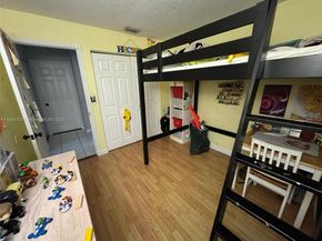 9922 SW 133rd Pl, Miami FL 33186