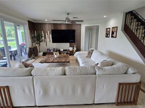 1425 Crossbill Ct, Weston FL 33327