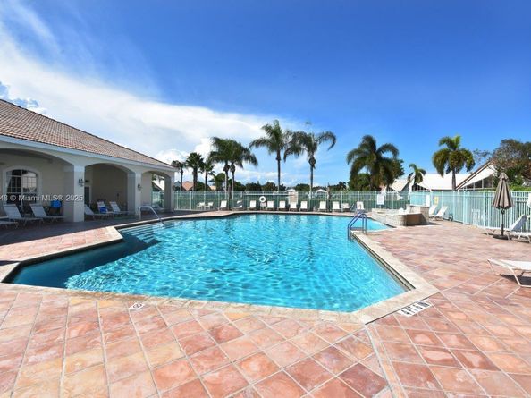 8895 Harrods Dr, Boca Raton FL 33433