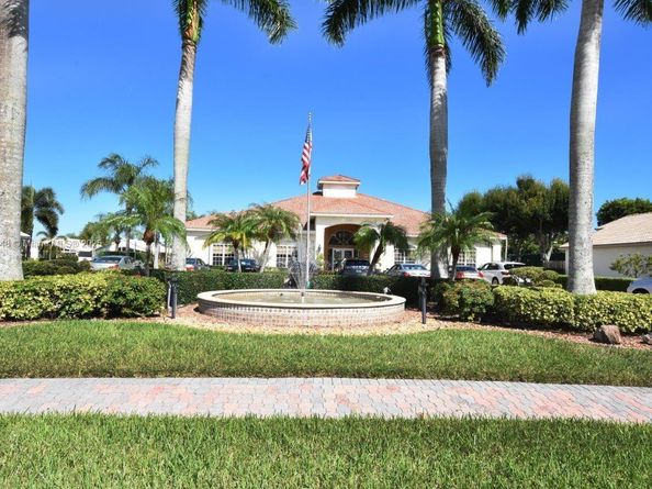 8895 Harrods Dr, Boca Raton FL 33433