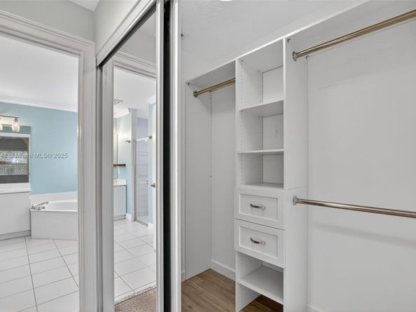 8895 Harrods Dr, Boca Raton FL 33433