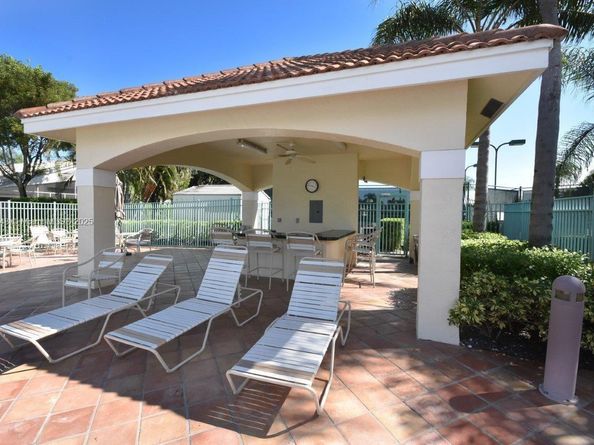 8895 Harrods Dr, Boca Raton FL 33433