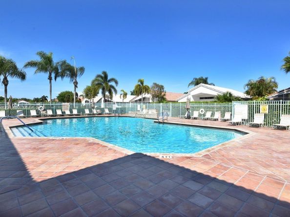 8895 Harrods Dr, Boca Raton FL 33433