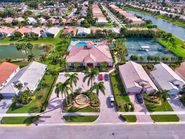 8895 Harrods Dr, Boca Raton FL 33433