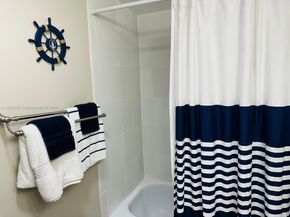 2860 NE 14th St Cswy 208D, Pompano Beach FL 33062