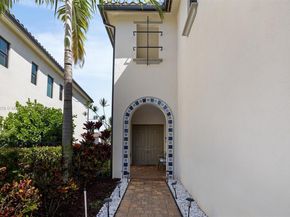 11863 SW 13th Ct, Pembroke Pines FL 33025