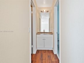 833 NW 82nd Ave 6, Plantation FL 33324