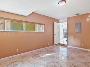 833 NW 82nd Ave 6, Plantation FL 33324