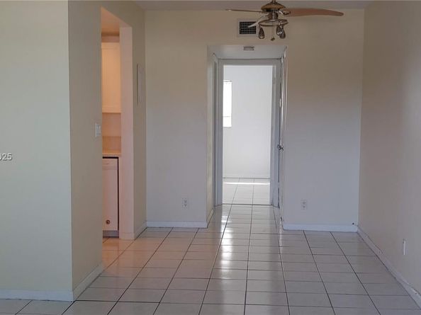 1400 NE 54th St 206, Fort Lauderdale FL 33334