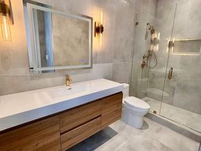 1409 SE 14th Ct, Deerfield Beach FL 33441