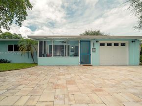 269 SE 8th Ave, Deerfield Beach FL 33441