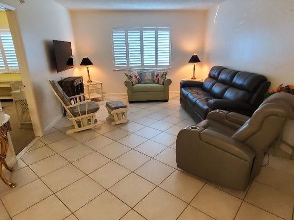 649 W Oakland Park Blvd 103A, Oakland Park FL 33311