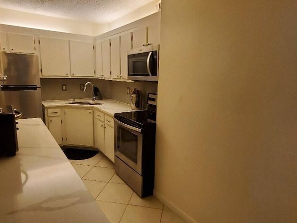 649 W Oakland Park Blvd 103A, Oakland Park FL 33311