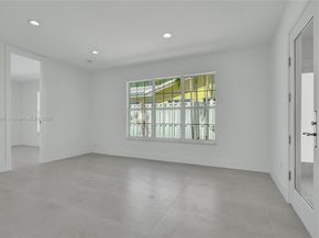 4731 Pierce St, Hollywood FL 33021