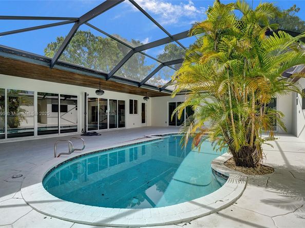 4731 Pierce St, Hollywood FL 33021