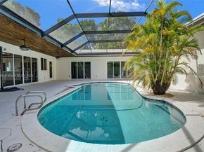 4731 Pierce St, Hollywood FL 33021