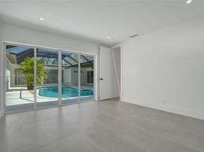 4731 Pierce St, Hollywood FL 33021