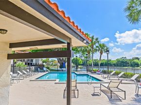 5762 Fox Hollow Dr C, Boca Raton FL 33486