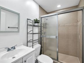 5762 Fox Hollow Dr C, Boca Raton FL 33486