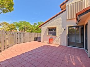 5762 Fox Hollow Dr C, Boca Raton FL 33486