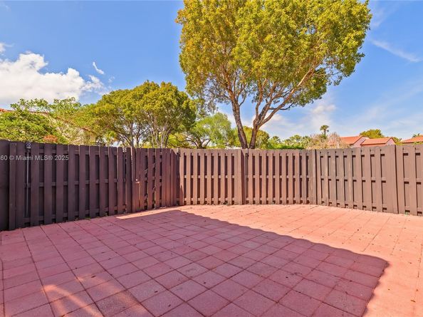 5762 Fox Hollow Dr C, Boca Raton FL 33486