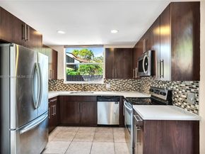 5762 Fox Hollow Dr C, Boca Raton FL 33486