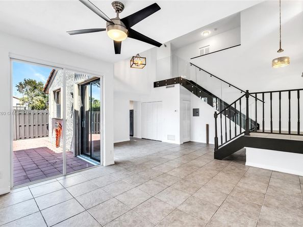 5762 Fox Hollow Dr C, Boca Raton FL 33486