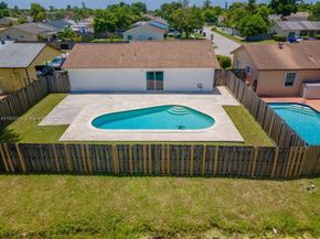 405 SW 78th Ter, North Lauderdale FL 33068