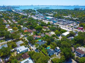 680 NE 81st St, Miami FL 33138