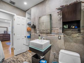 680 NE 81st St, Miami FL 33138
