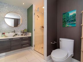 2950 NE 188th St 202, Aventura FL 33180