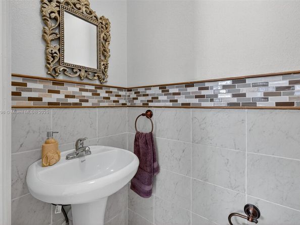 13810 SW 275th St, Homestead FL 33032
