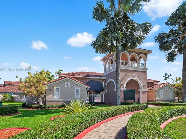 13810 SW 275th St, Homestead FL 33032