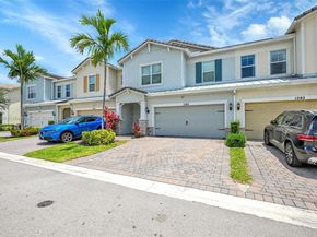 1083 Eucalyptus Dr, Hollywood FL 33021