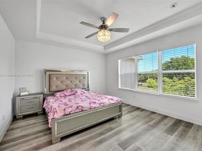 1083 Eucalyptus Dr, Hollywood FL 33021