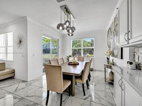 1083 Eucalyptus Dr, Hollywood FL 33021