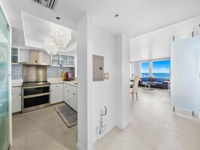 400 S Pointe Dr 2208, Miami Beach FL 33139