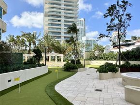 400 S Pointe Dr 2208, Miami Beach FL 33139