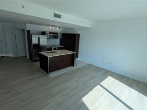 1900 N Bayshore Dr 4007, Miami FL 33132