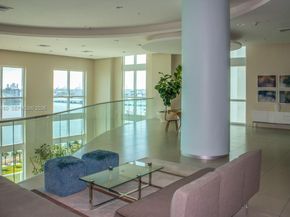 1900 N Bayshore Dr 4007, Miami FL 33132